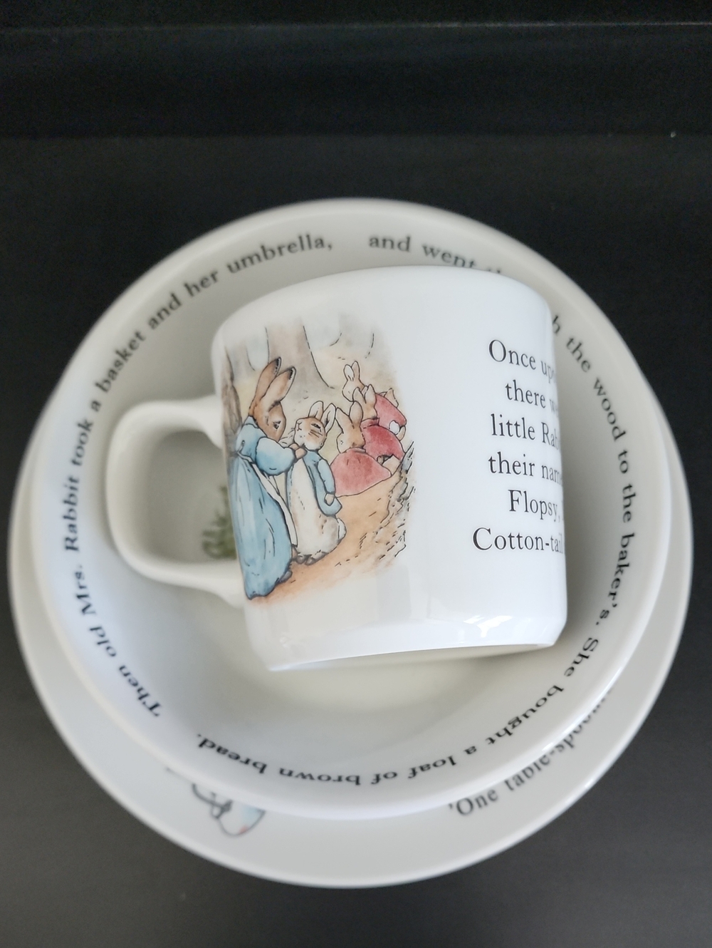 Peter Rabbit Cup/Bowl/Plate - Picture 2 of 10